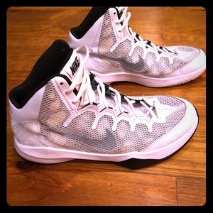 Nike Basketball Zoom Without a Doubt